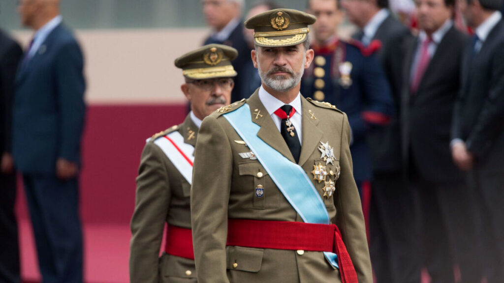 En la imagen, el jefe de Estado Felipe VI durante el desfile del 12 de octubre. Fotografía: Álvaro García Fuentes.
