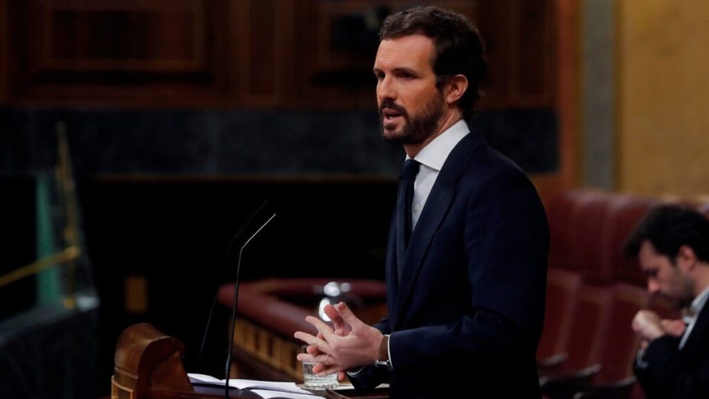 El líder del PP, Pablo Casado, durante una intervención en el pleno del Congreso. Fotografía de archivo.